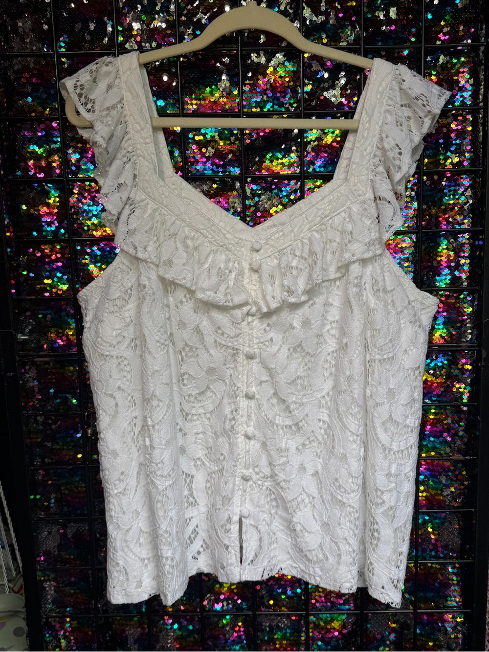 torrid White Eyelet Lace Button-Front Tank